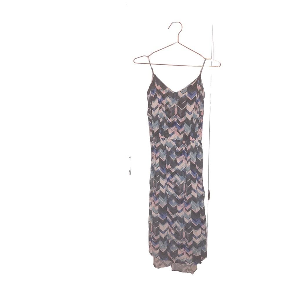 Gap factory Light weight  chevron multi color summer dress size small